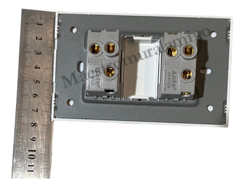 Tomacorriente Doble 9/12 16a 250v Certificado Contra Fuego D Dorado
