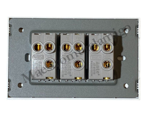 Tomacorriente Triple 9/12 10a 250v Certificado Resiste Fuego Blanco